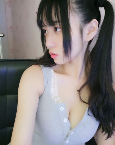 火热的领居中文字